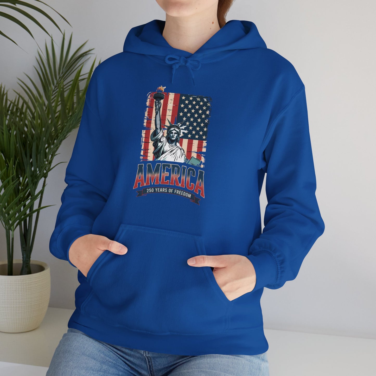 #250 Statue of Liberty American Flag 'America' Patriotic Independence Day Hoodie