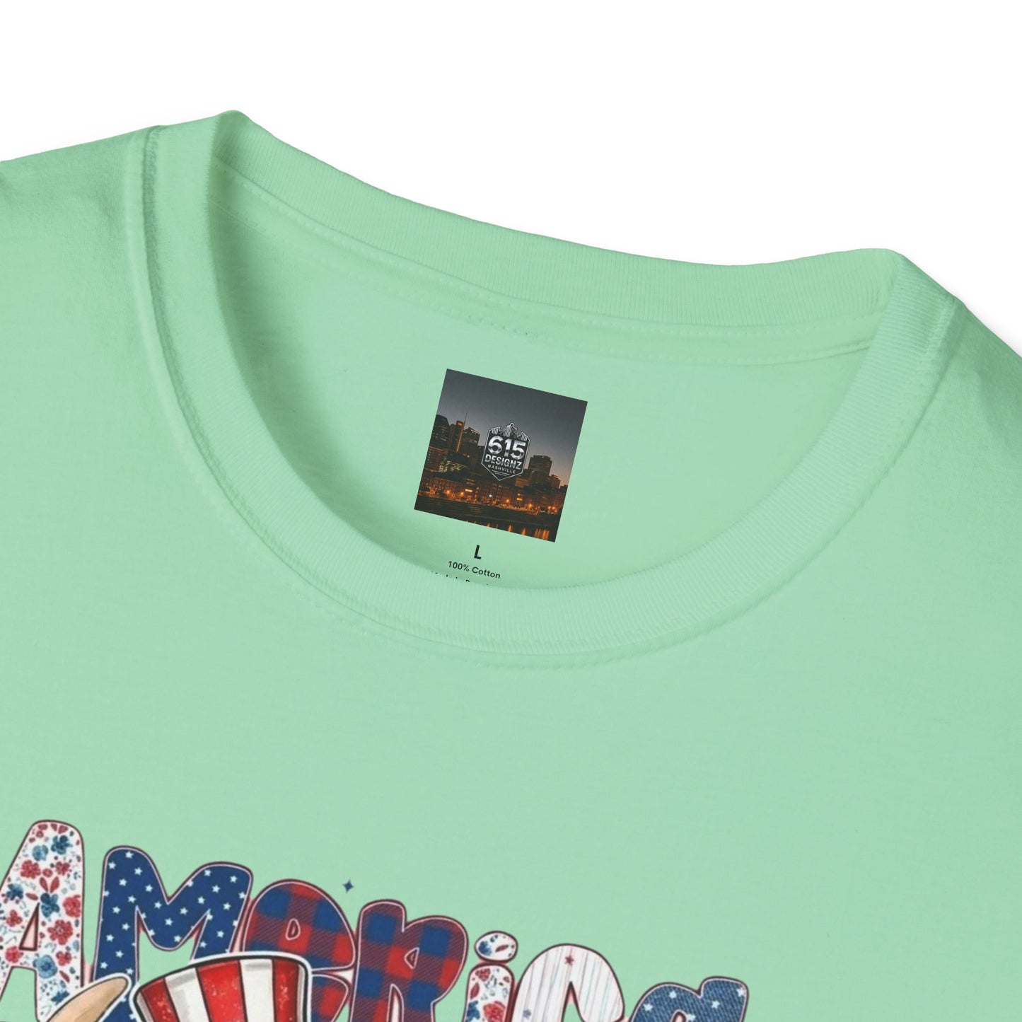 #250 American Flag Bubblegum Patriotic Highland Cow T-Shirt