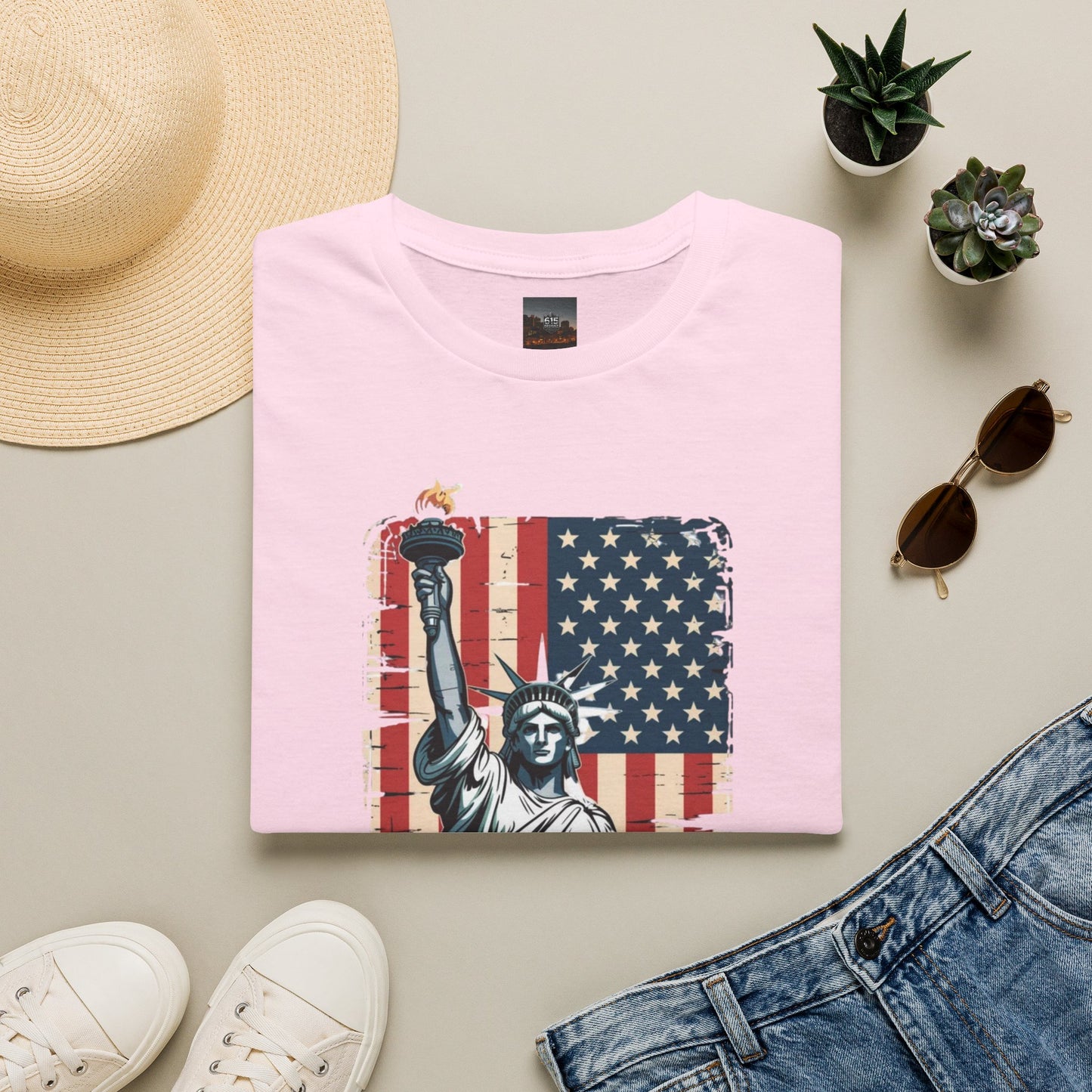 #250 Statue of Liberty American Flag 'America' Patriotic Independence Day T‑Shirt