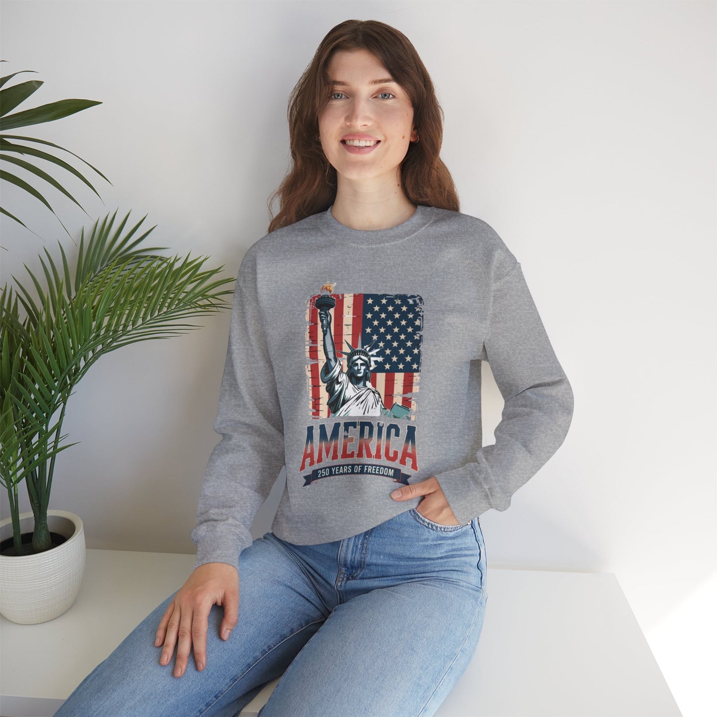 #250 Statue of Liberty American Flag 'America' Patriotic Independence Day Crewneck Sweatshirt