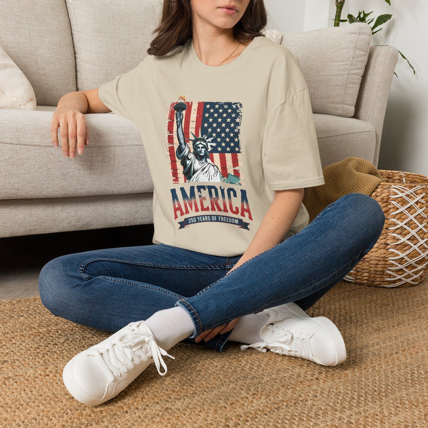 #250 Statue of Liberty American Flag 'America' Patriotic Independence Day T‑Shirt