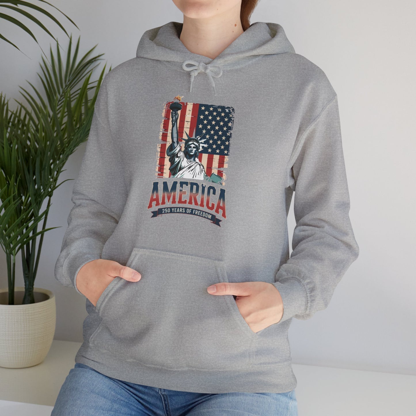#250 Statue of Liberty American Flag 'America' Patriotic Independence Day Hoodie