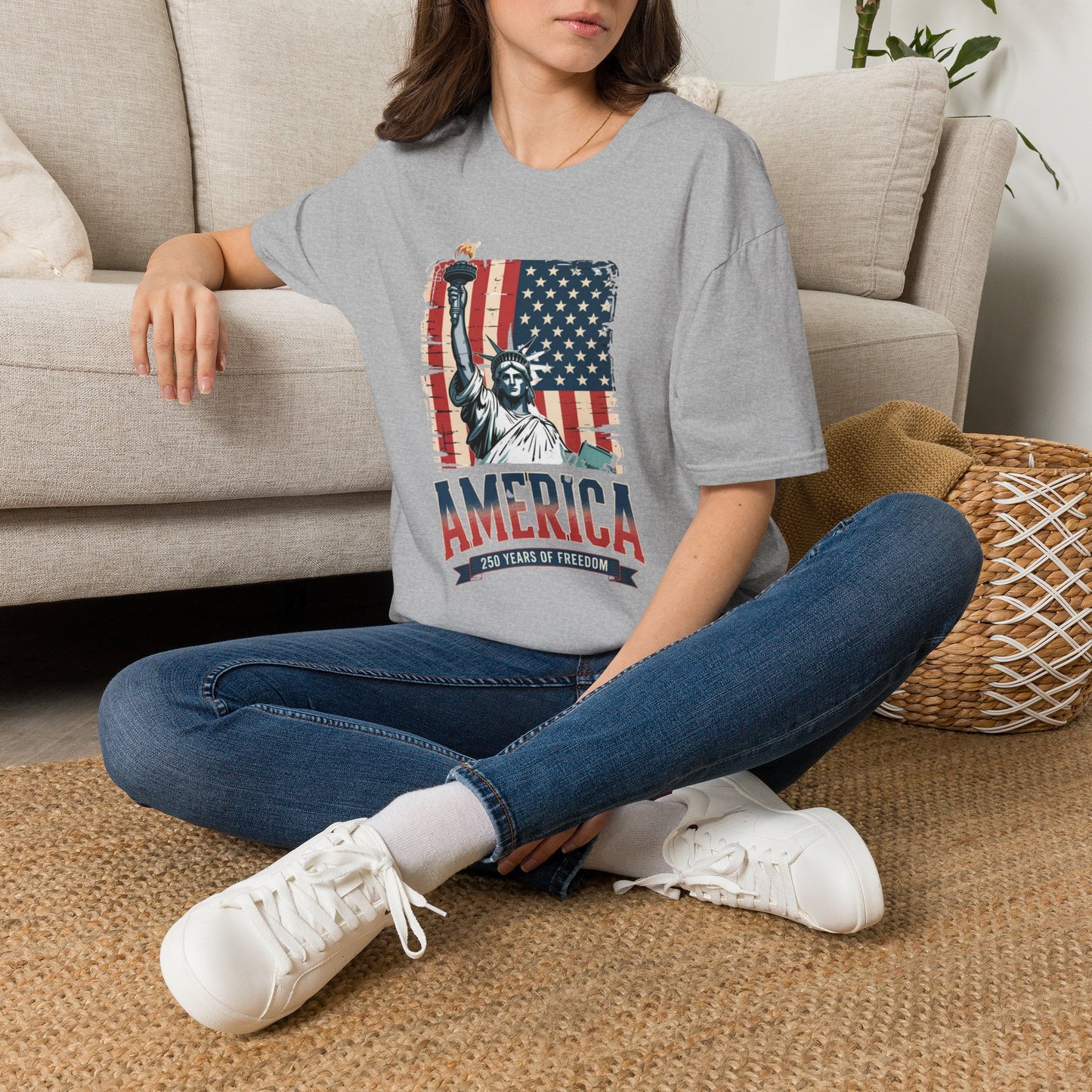 #250 Statue of Liberty American Flag 'America' Patriotic Independence Day T‑Shirt
