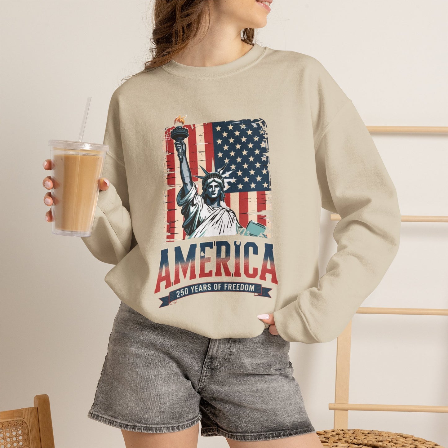 #250 Statue of Liberty American Flag 'America' Patriotic Independence Day Crewneck Sweatshirt