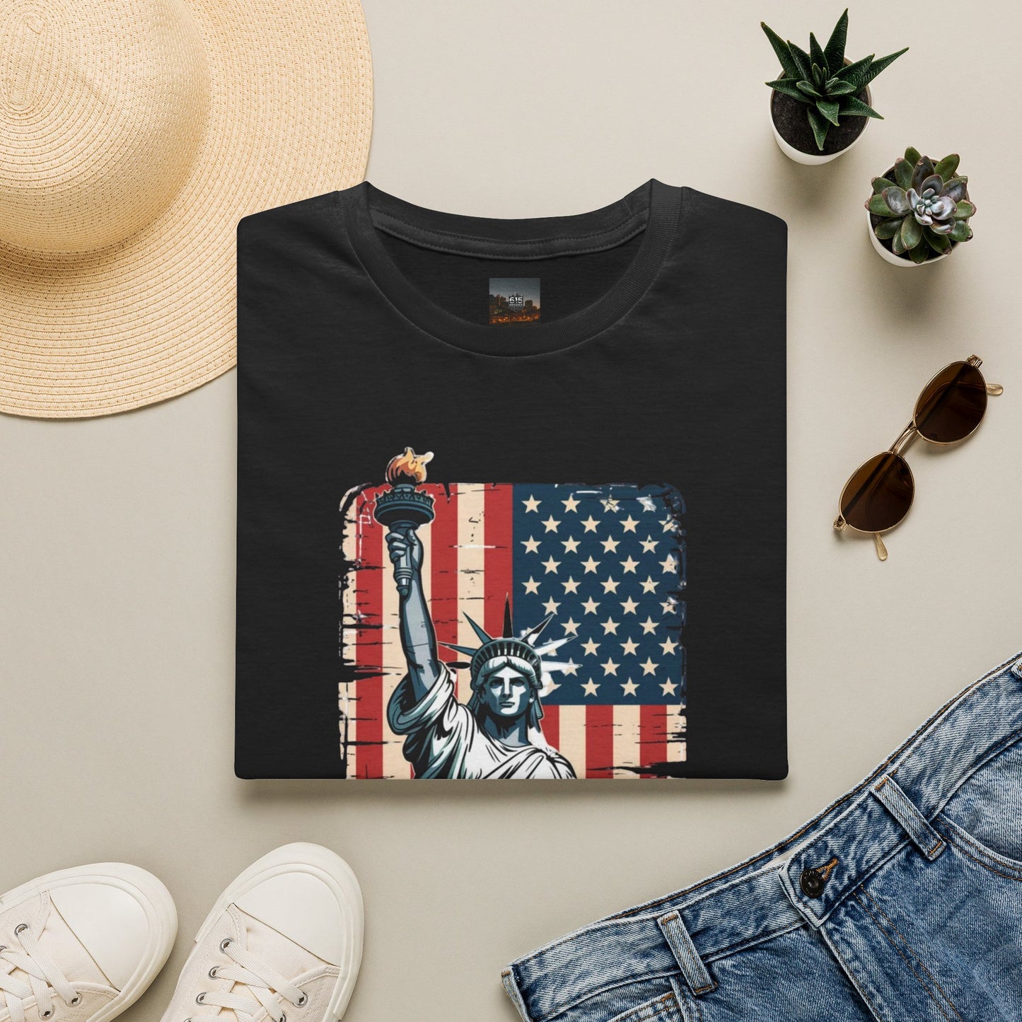 #250 Statue of Liberty American Flag 'America' Patriotic Independence Day T‑Shirt