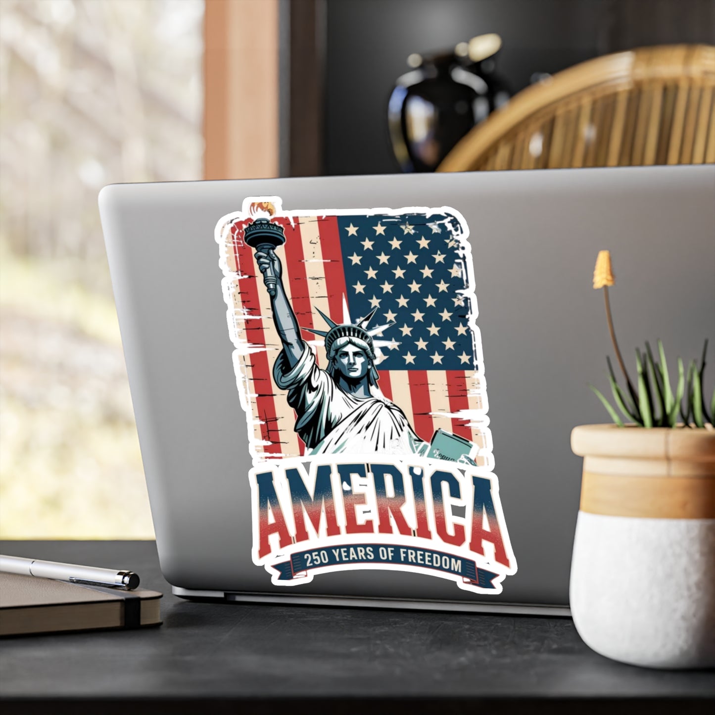 #250 Statue of Liberty American Flag 'America' Patriotic Independence Day Vinyl Kiss-Cut Decal