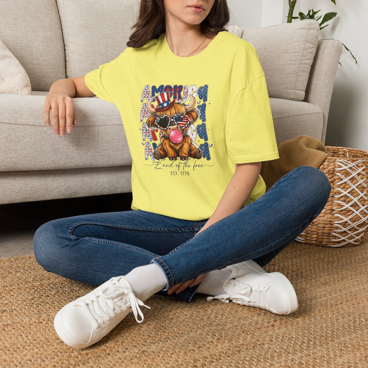 #250 American Flag Bubblegum Patriotic Highland Cow T-Shirt