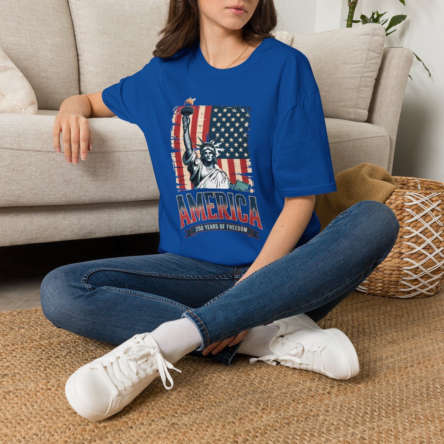 #250 Statue of Liberty American Flag 'America' Patriotic Independence Day T‑Shirt