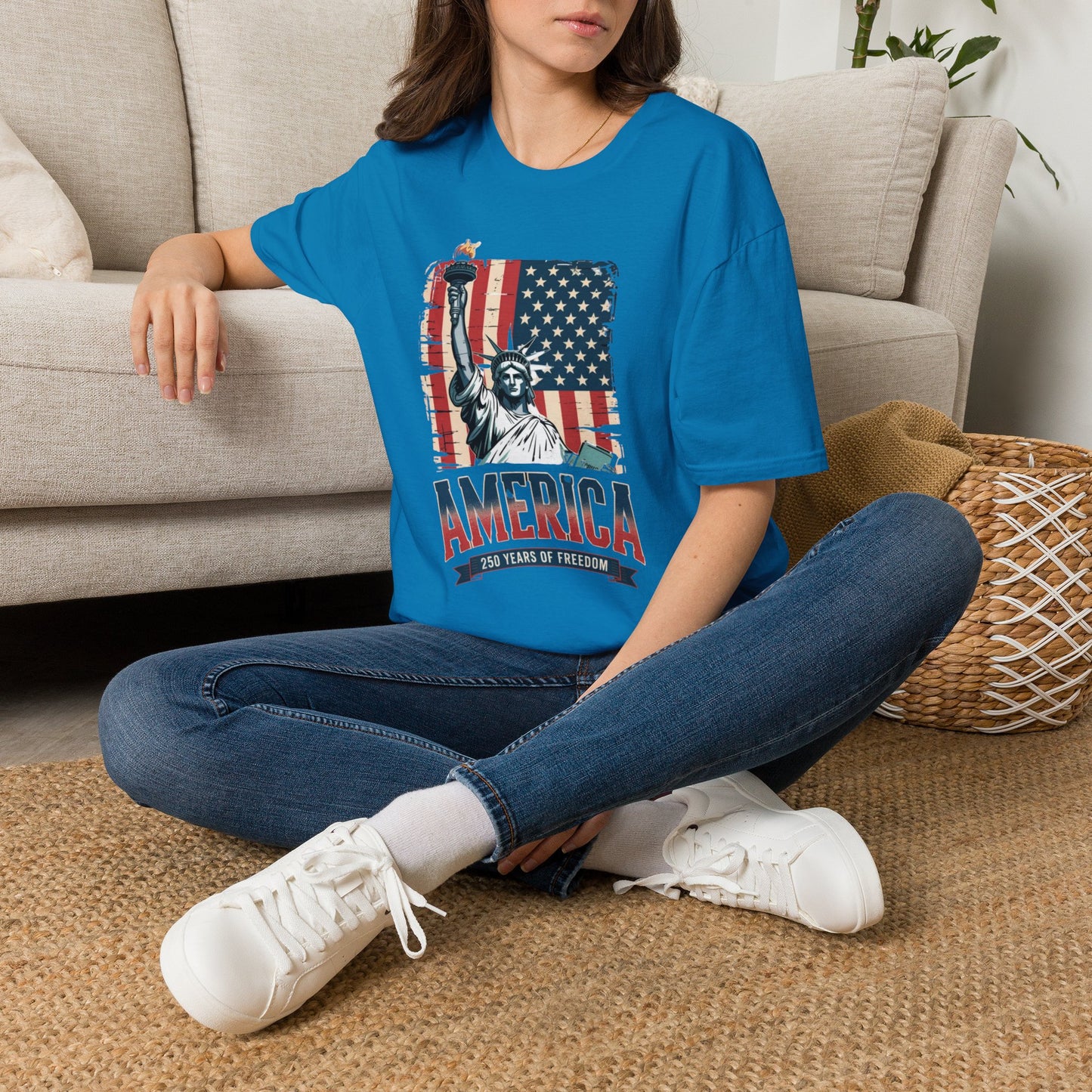 #250 Statue of Liberty American Flag 'America' Patriotic Independence Day T‑Shirt