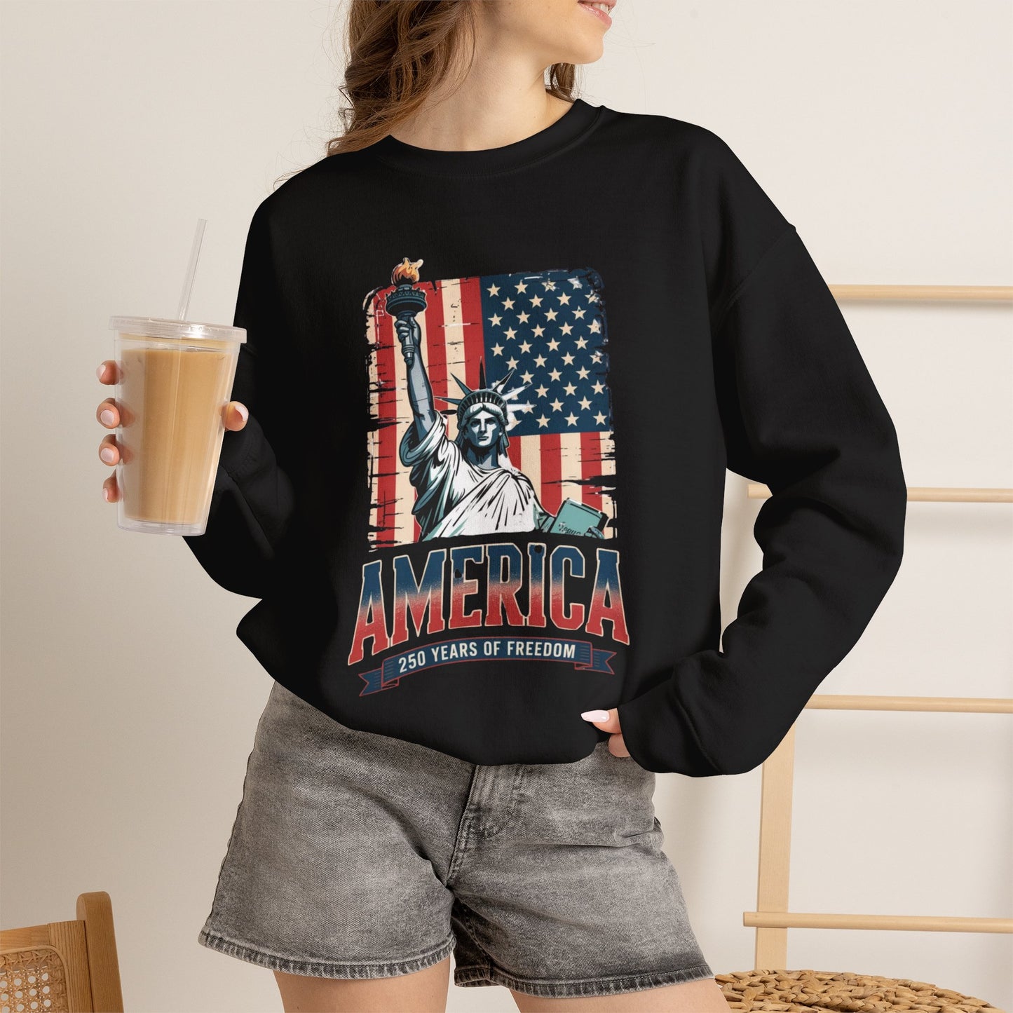 #250 Statue of Liberty American Flag 'America' Patriotic Independence Day Crewneck Sweatshirt