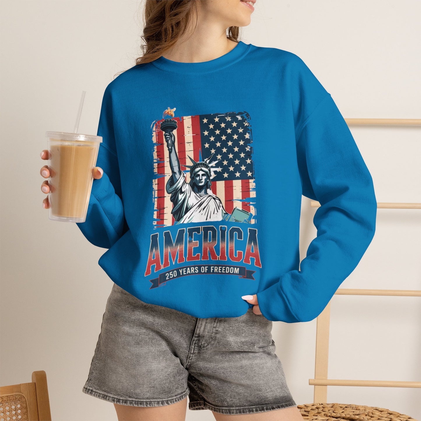 #250 Statue of Liberty American Flag 'America' Patriotic Independence Day Crewneck Sweatshirt