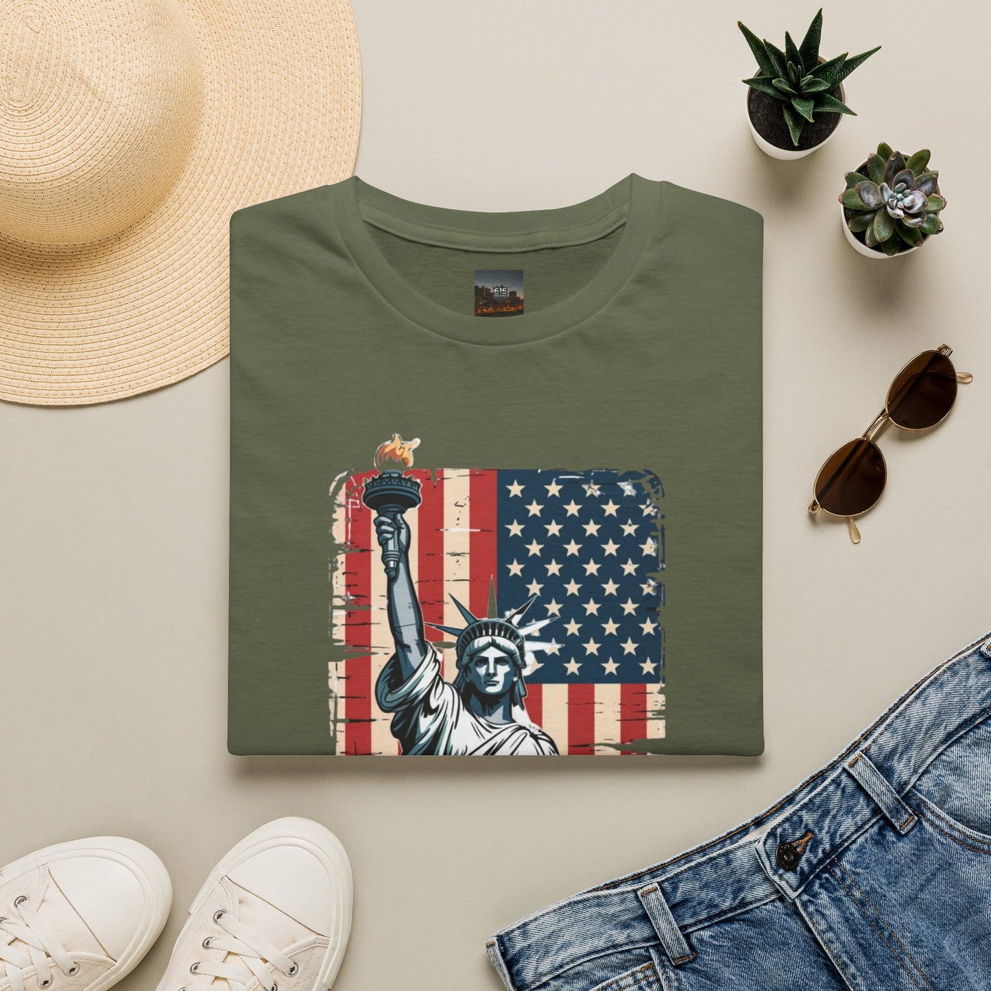 #250 Statue of Liberty American Flag 'America' Patriotic Independence Day T‑Shirt