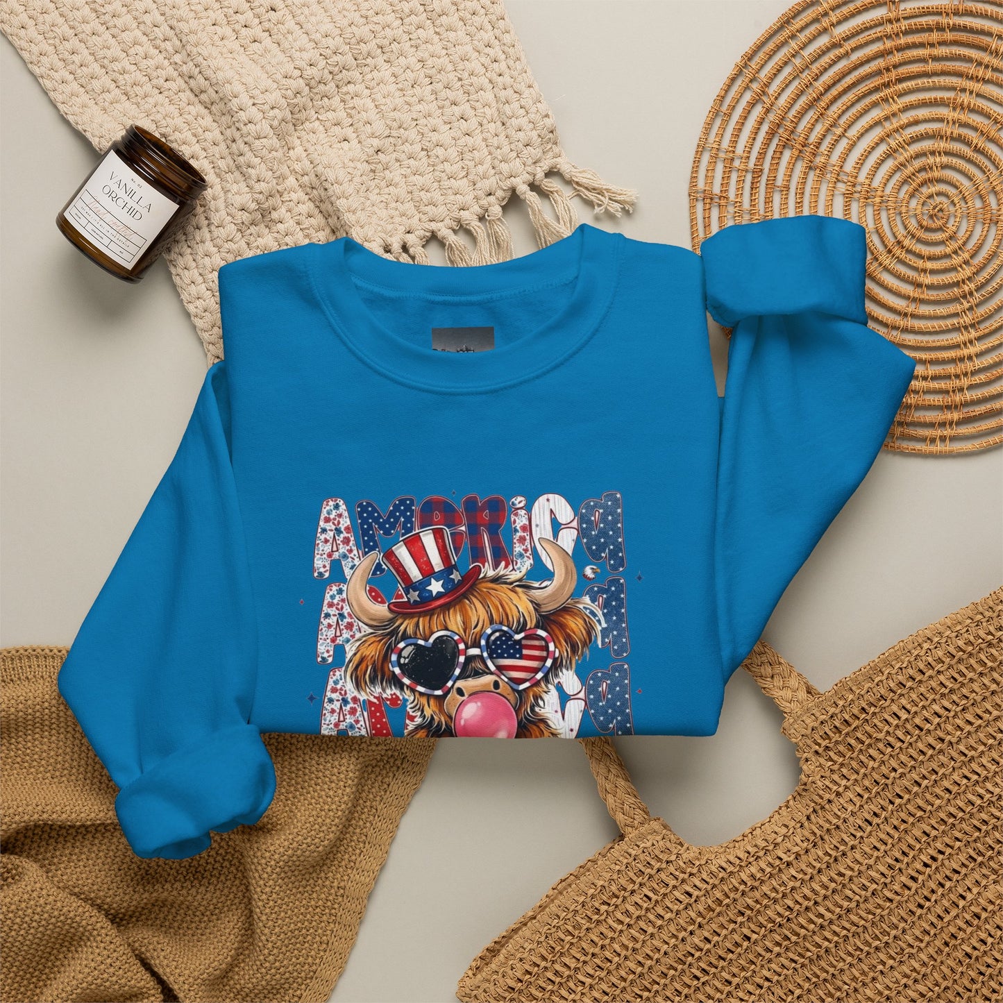 #250 American Flag Bubblegum Patriotic Highland Cow Sweatshirt