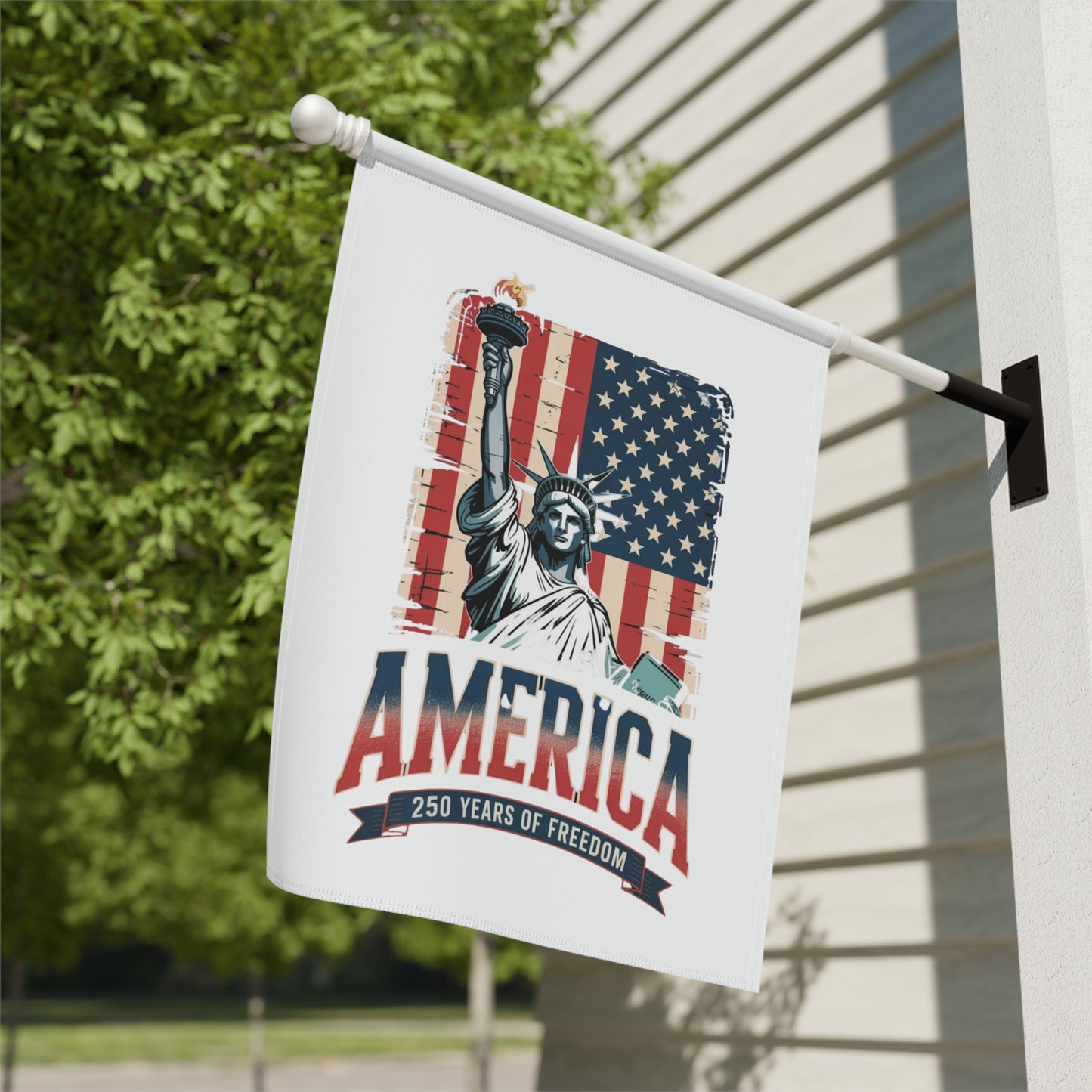 #250 Statue of Liberty American Flag 'America' Patriotic Independence Day Garden Flag — House Banner
