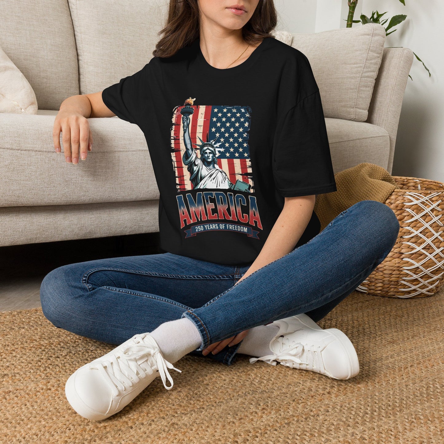 #250 Statue of Liberty American Flag 'America' Patriotic Independence Day T‑Shirt