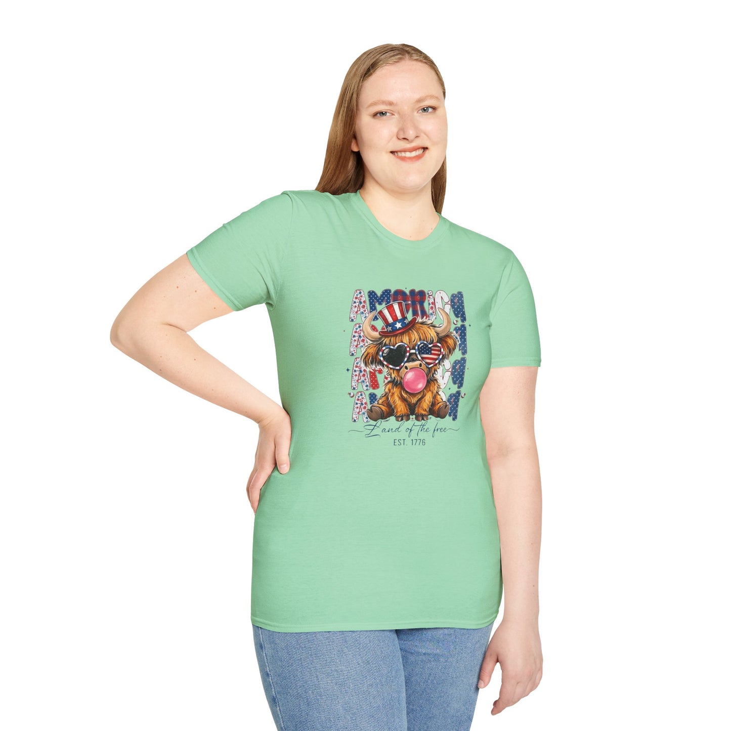#250 American Flag Bubblegum Patriotic Highland Cow T-Shirt