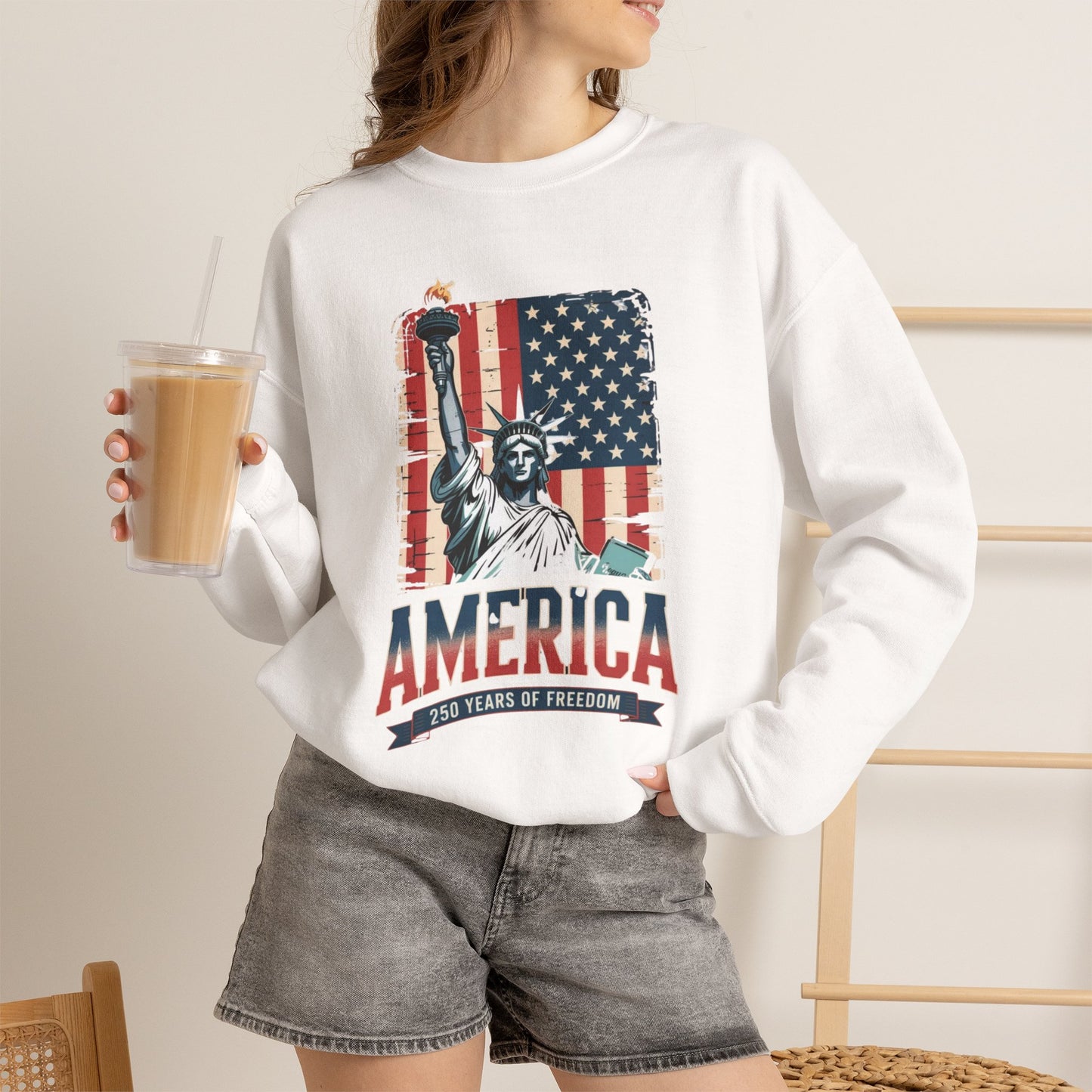 #250 Statue of Liberty American Flag 'America' Patriotic Independence Day Crewneck Sweatshirt