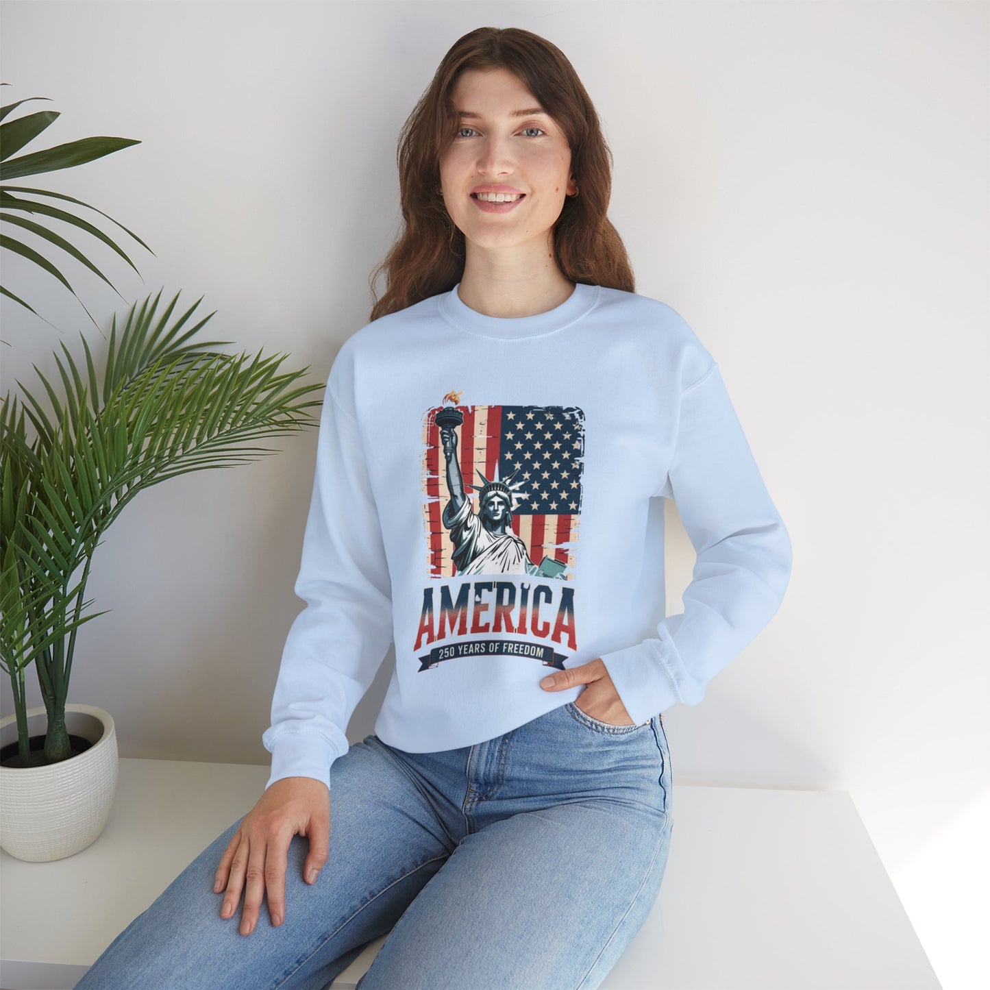#250 Statue of Liberty American Flag 'America' Patriotic Independence Day Crewneck Sweatshirt