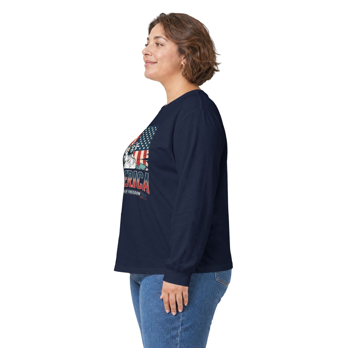 #250 Statue of Liberty American Flag 'America' Patriotic Independence Day Long Sleeve Tee