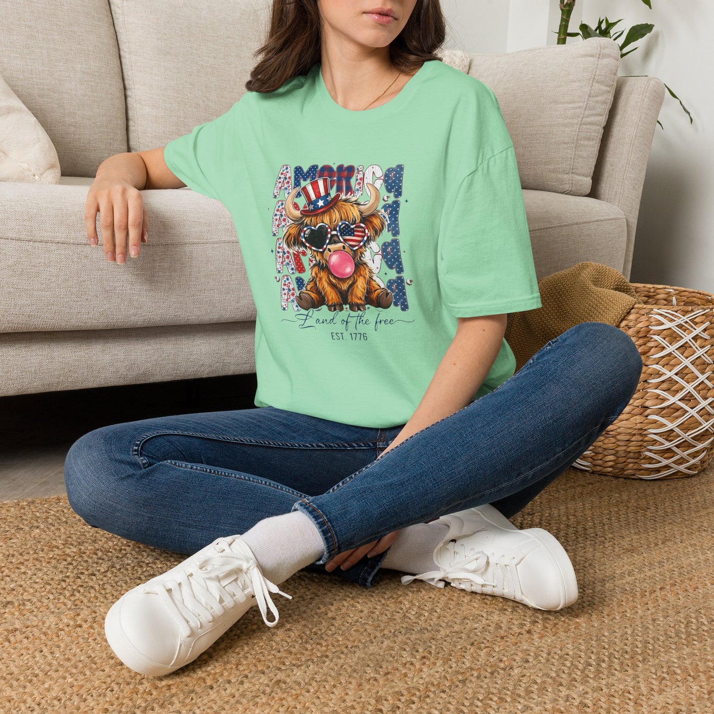 #250 American Flag Bubblegum Patriotic Highland Cow T-Shirt