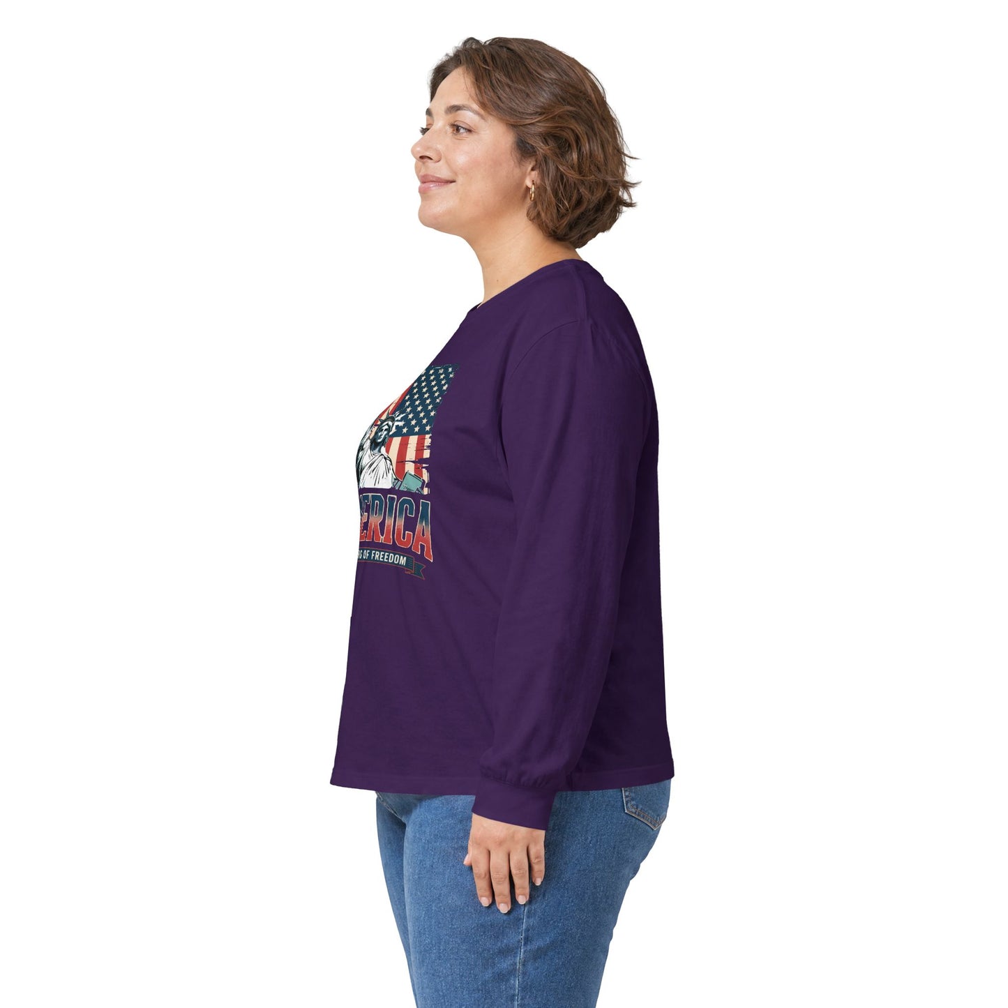 #250 Statue of Liberty American Flag 'America' Patriotic Independence Day Long Sleeve Tee